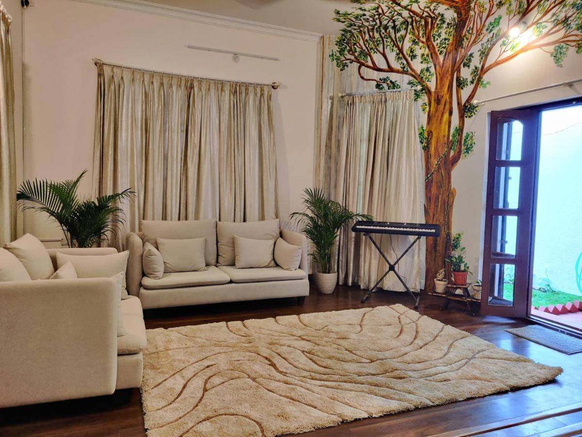 The Rustic Manor - Homestay Bangalore Exterior foto