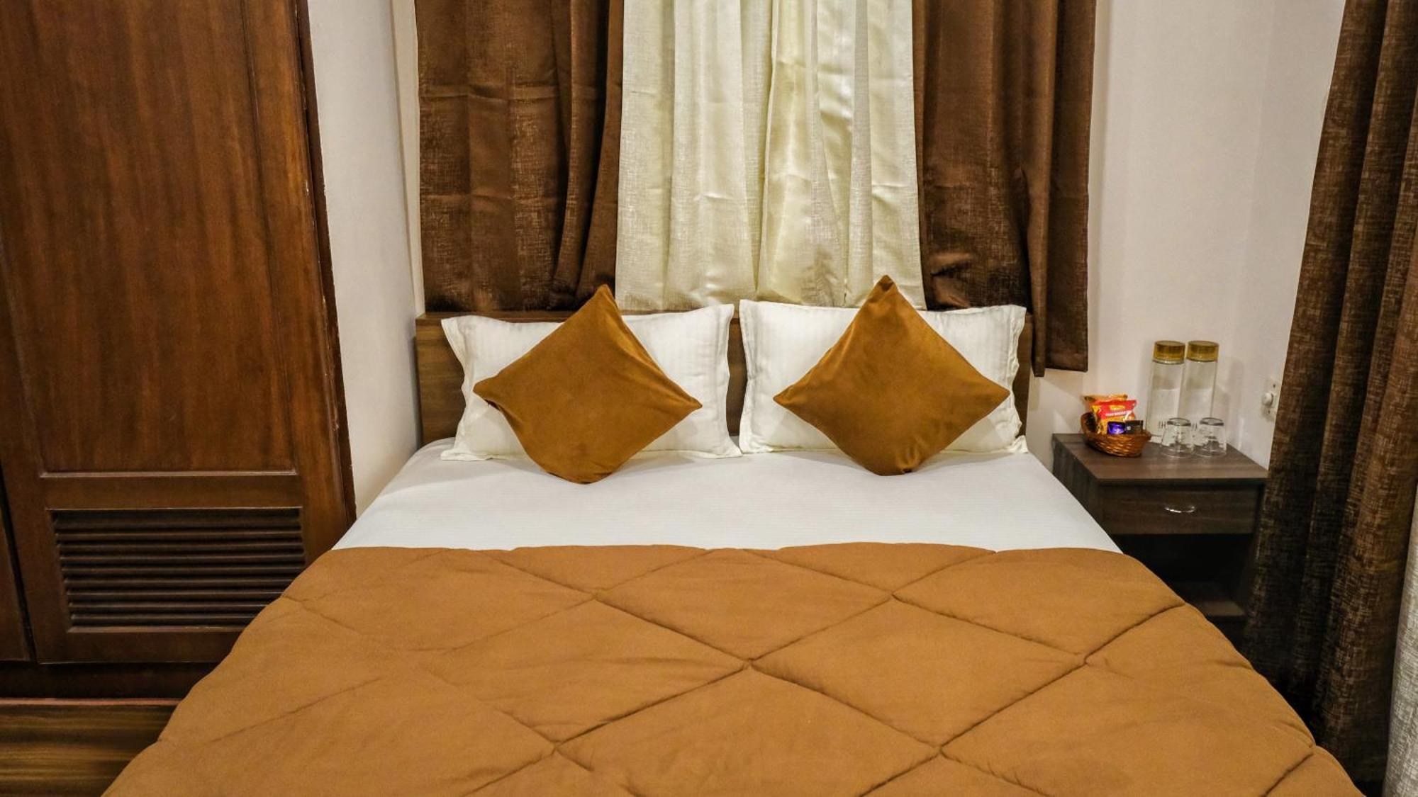 The Rustic Manor - Homestay Bangalore Exterior foto